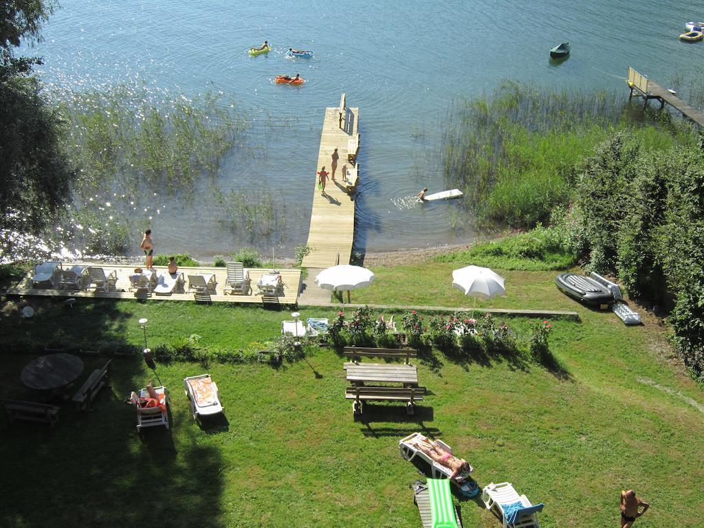 Seehaus Karantanien Am Ossiacher See エクステリア 写真